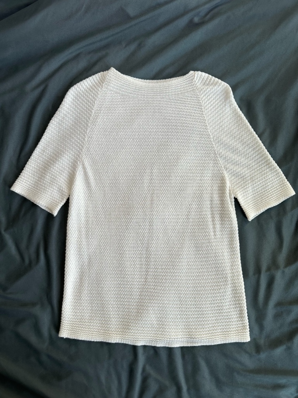 White Textured Wave Knit Short Sleeve Top